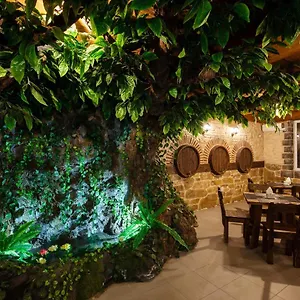 https://gremi.alltbilisihotels.com