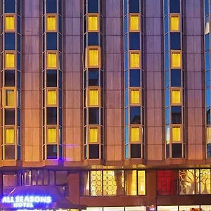 Hotel Seasons, Provincia di Istanbul